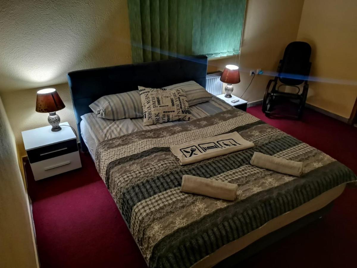 Apartman Nik-Rom Bosanska Gradiska Zewnętrze zdjęcie
